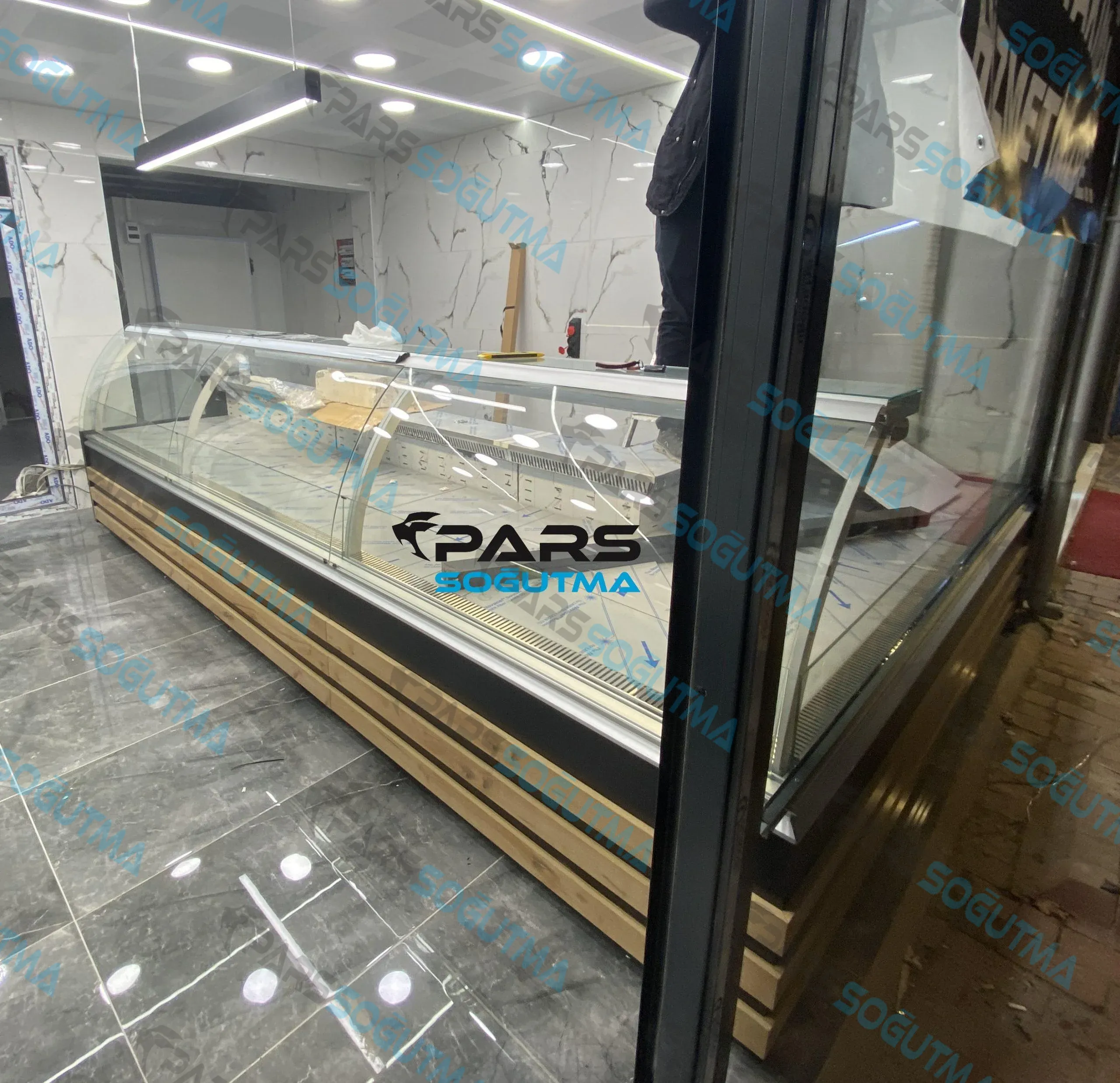Kasap Reyon Dolabı Bombe Camlı ürün görseli 4 - Pars Soğutma